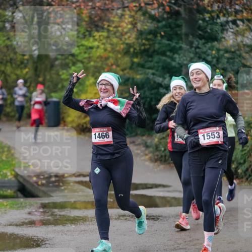 07.12.2025 - St. Pauli X-Mass-Run No. 15 Michael Burmester http://msf.ph/oto/9412806 07.12.2025 10:02:19 Laufen 15, 1466, 1553 meine-sportfotos.de