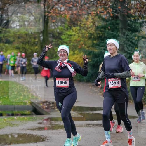 07.12.2025 - St. Pauli X-Mass-Run No. 15 Michael Burmester http://msf.ph/oto/9412812 07.12.2025 10:02:19 Laufen 15, 1466, 1553, 478 meine-sportfotos.de