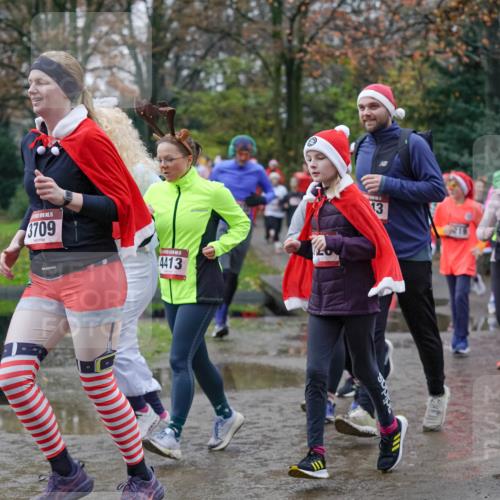 07.12.2025 - St. Pauli X-Mass-Run No. 15 Michael Burmester http://msf.ph/oto/9412882 07.12.2025 11:44:54 Laufen 15, 3709, 4413, 13, 276 meine-sportfotos.de