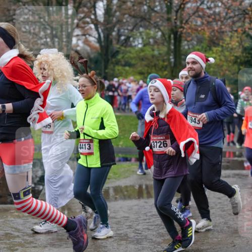 07.12.2025 - St. Pauli X-Mass-Run No. 15 Michael Burmester http://msf.ph/oto/9412888 07.12.2025 11:44:54 Laufen 09, 4413, 15, 3726, 276, 42, 1943 meine-sportfotos.de