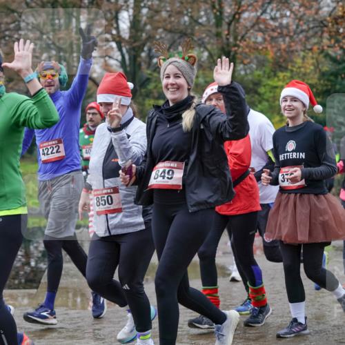 07.12.2025 - St. Pauli X-Mass-Run No. 15 Michael Burmester http://msf.ph/oto/9412933 07.12.2025 11:44:58 Laufen 4219, 4217, 4222, 40, 5, 850, 15, 849, 37, 3819 meine-sportfotos.de