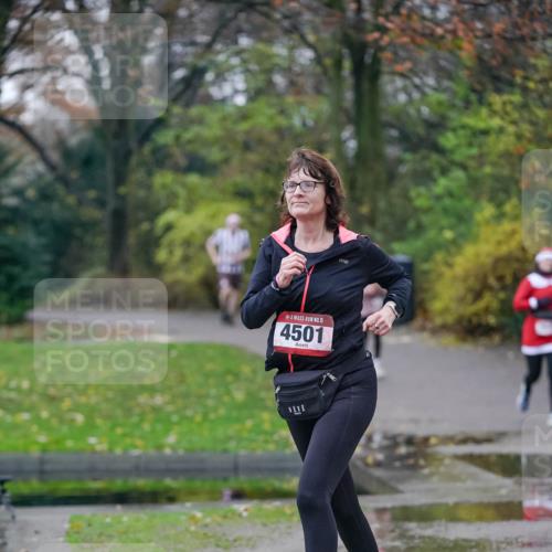 07.12.2025 - St. Pauli X-Mass-Run No. 15 Michael Burmester http://msf.ph/oto/9412967 07.12.2025 10:02:36 Laufen 15, 4501 meine-sportfotos.de