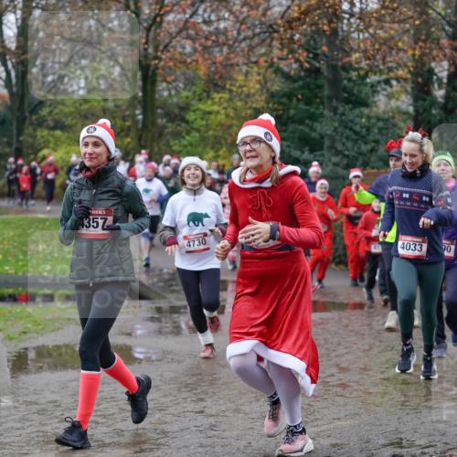 07.12.2025 - St. Pauli X-Mass-Run No. 15 Michael Burmester http://msf.ph/oto/9412983 07.12.2025 11:45:02 Laufen 15, 4357, 4730, 4033, 90 meine-sportfotos.de