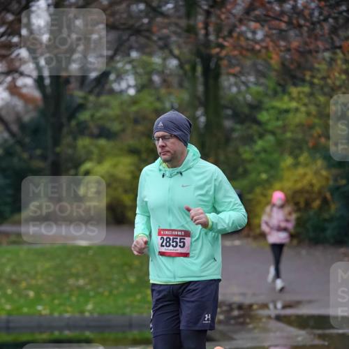 07.12.2025 - St. Pauli X-Mass-Run No. 15 Michael Burmester http://msf.ph/oto/9412985 07.12.2025 10:02:38 Laufen 15, 2855 meine-sportfotos.de