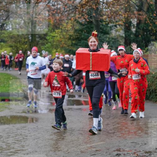 07.12.2025 - St. Pauli X-Mass-Run No. 15 Michael Burmester http://msf.ph/oto/9413013 07.12.2025 11:45:06 Laufen 4179, 4048, 3609, 3867 meine-sportfotos.de