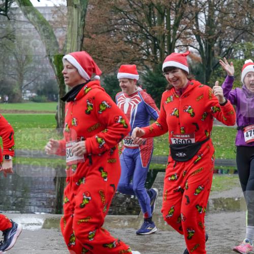 07.12.2025 - St. Pauli X-Mass-Run No. 15 Michael Burmester http://msf.ph/oto/9413028 07.12.2025 11:45:09 Laufen 61, 86, 386, 15, 3600, 5, 4783, 478 meine-sportfotos.de