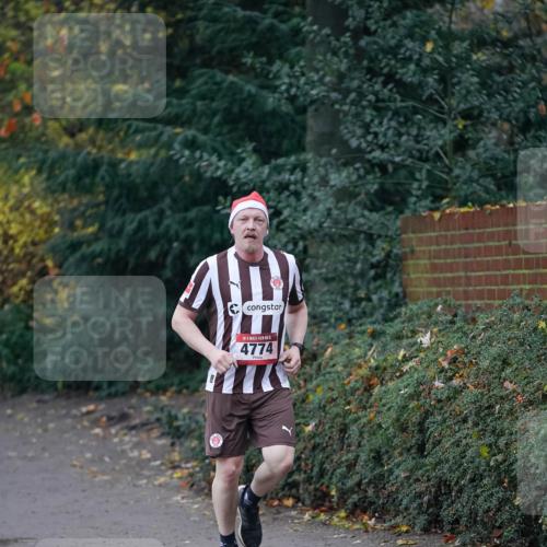 07.12.2025 - St. Pauli X-Mass-Run No. 15 Michael Burmester http://msf.ph/oto/9413038 07.12.2025 10:02:45 Laufen 5, 4774 meine-sportfotos.de