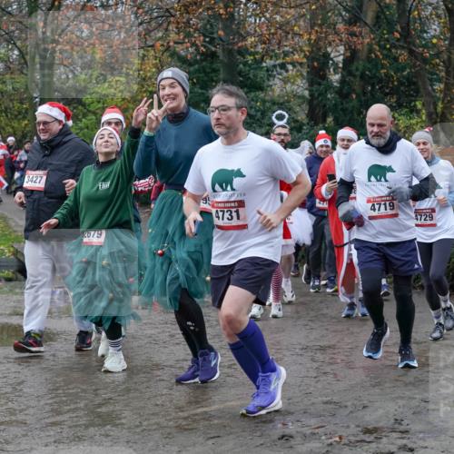 07.12.2025 - St. Pauli X-Mass-Run No. 15 Michael Burmester http://msf.ph/oto/9413079 07.12.2025 11:45:14 Laufen 3427, 2679, 15, 4731, 451, 4719, 4729 meine-sportfotos.de
