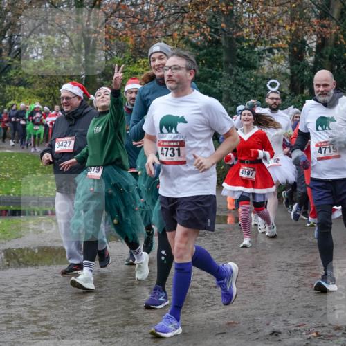 07.12.2025 - St. Pauli X-Mass-Run No. 15 Michael Burmester http://msf.ph/oto/9413085 07.12.2025 11:45:14 Laufen 3427, 2679, 4731, 4197, 4719, 4729 meine-sportfotos.de