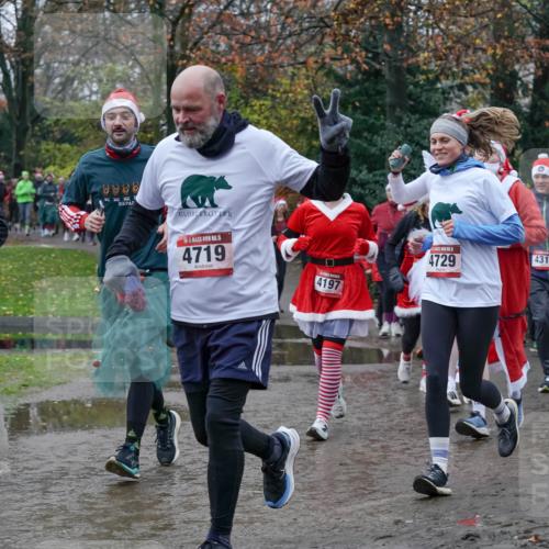 07.12.2025 - St. Pauli X-Mass-Run No. 15 Michael Burmester http://msf.ph/oto/9413100 07.12.2025 11:45:15 Laufen 595, 15, 4719, 4729, 4311, 401, 305, 4197 meine-sportfotos.de