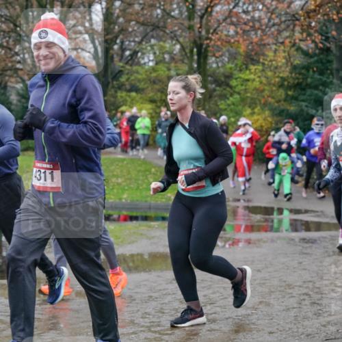 07.12.2025 - St. Pauli X-Mass-Run No. 15 Michael Burmester http://msf.ph/oto/9413147 07.12.2025 11:45:19 Laufen 4311, 4076, 4120 meine-sportfotos.de