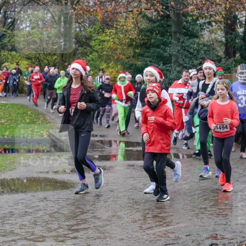 07.12.2025 - St. Pauli X-Mass-Run No. 15 Michael Burmester http://msf.ph/oto/9413186 07.12.2025 11:45:22 Laufen 33, 1494 meine-sportfotos.de