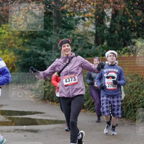 07.12.2025 - St. Pauli X-Mass-Run No. 15 Michael Burmester http://msf.ph/oto/9413224 07.12.2025 10:03:14 Laufen 15, 4373, 2792 meine-sportfotos.de