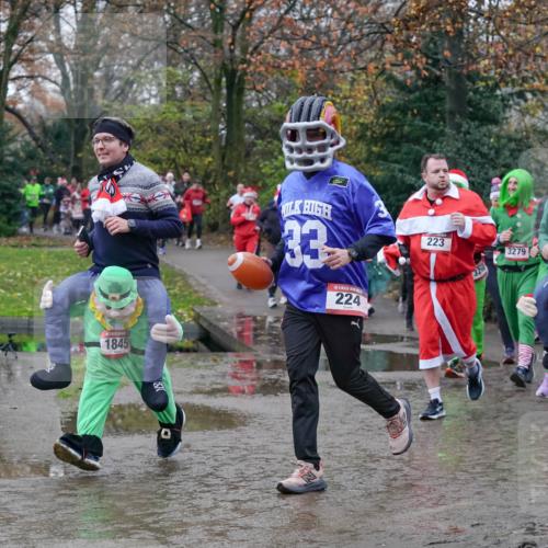 07.12.2025 - St. Pauli X-Mass-Run No. 15 Michael Burmester http://msf.ph/oto/9413229 07.12.2025 11:45:25 Laufen 1845, 33, 224, 223, 32, 3279, 150 meine-sportfotos.de