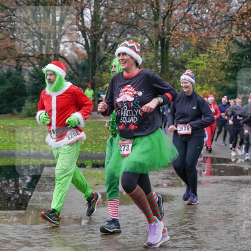 07.12.2025 - St. Pauli X-Mass-Run No. 15 Michael Burmester http://msf.ph/oto/9413261 07.12.2025 11:45:28 Laufen 3268, 273, 3526, 22, 1503 meine-sportfotos.de