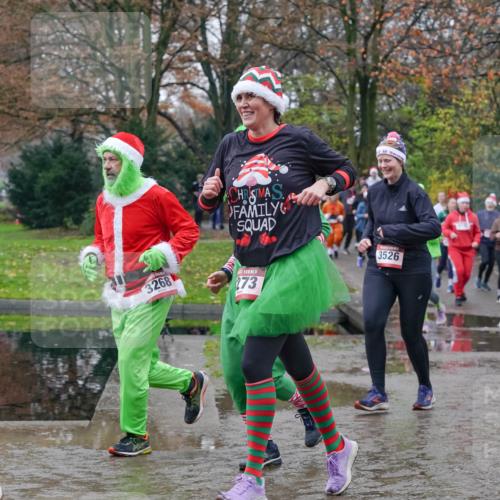 07.12.2025 - St. Pauli X-Mass-Run No. 15 Michael Burmester http://msf.ph/oto/9413264 07.12.2025 11:45:28 Laufen 3268, 15, 273, 3526, 1503 meine-sportfotos.de