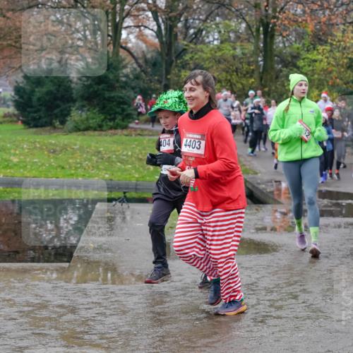 07.12.2025 - St. Pauli X-Mass-Run No. 15 Michael Burmester http://msf.ph/oto/9413304 07.12.2025 11:45:32 Laufen 450, 404, 4403, 52, 4084 meine-sportfotos.de