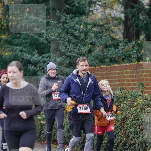 07.12.2025 - St. Pauli X-Mass-Run No. 15 Michael Burmester http://msf.ph/oto/9413399 07.12.2025 10:03:32 Laufen 378, 3156, 315, 100 meine-sportfotos.de