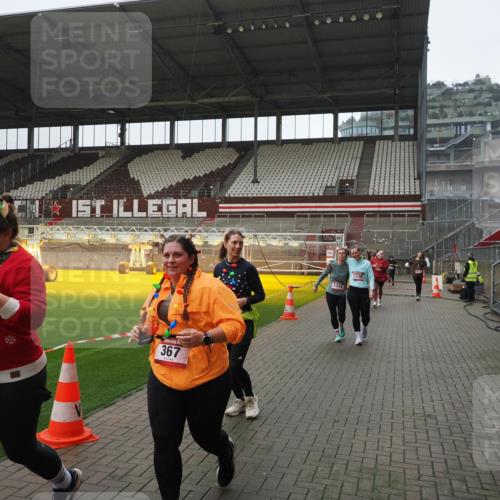 07.12.2025 - St. Pauli X-Mass-Run No. 15 Fabian Wolf http://msf.ph/oto/9413422 07.12.2025 11:19:41 Ziel 367, 373, 797, 1336, 1343, 1563, 2217, 3160 meine-sportfotos.de