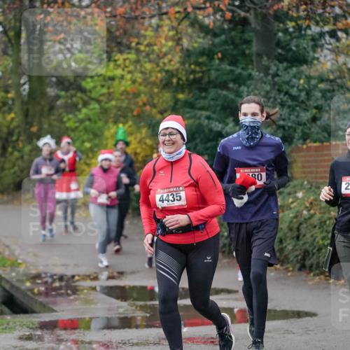 07.12.2025 - St. Pauli X-Mass-Run No. 15 Michael Burmester http://msf.ph/oto/9413474 07.12.2025 10:03:39 Laufen 15, 4435, 15, 80, 20 meine-sportfotos.de