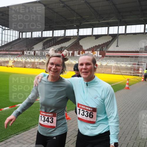 07.12.2025 - St. Pauli X-Mass-Run No. 15 Fabian Wolf http://msf.ph/oto/9413482 07.12.2025 11:19:47 Ziel 367, 373, 1336, 1343, 2217, 2581, 2771, 3075, 3160, 3822, 3823 meine-sportfotos.de