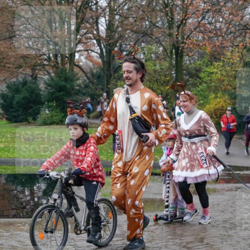 07.12.2025 - St. Pauli X-Mass-Run No. 15 Michael Burmester http://msf.ph/oto/9413500 07.12.2025 11:45:46 Laufen 3230, 3233, 58, 3712 meine-sportfotos.de