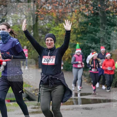 07.12.2025 - St. Pauli X-Mass-Run No. 15 Michael Burmester http://msf.ph/oto/9413507 07.12.2025 10:03:41 Laufen 15, 2677 meine-sportfotos.de
