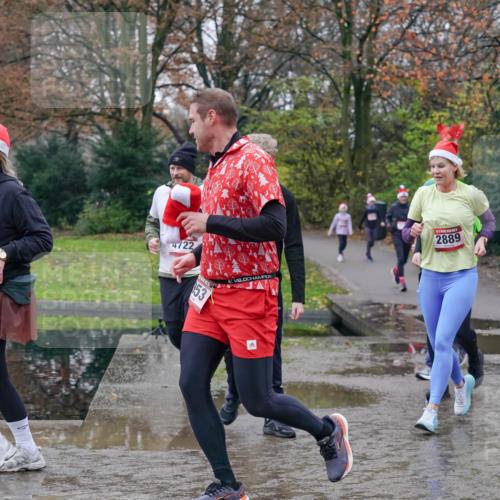 07.12.2025 - St. Pauli X-Mass-Run No. 15 Michael Burmester http://msf.ph/oto/9413530 07.12.2025 11:45:49 Laufen 4722, 3758, 2889, 2954 meine-sportfotos.de