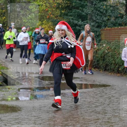 07.12.2025 - St. Pauli X-Mass-Run No. 15 Michael Burmester http://msf.ph/oto/9413615 07.12.2025 11:46:00 Laufen 4292, 18, 4254, 425, 4262 meine-sportfotos.de