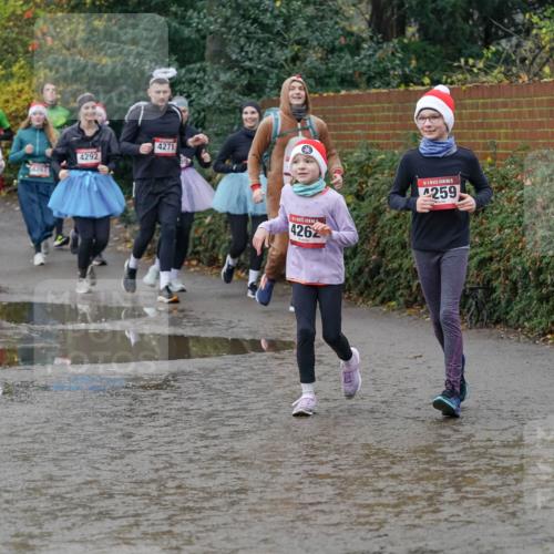 07.12.2025 - St. Pauli X-Mass-Run No. 15 Michael Burmester http://msf.ph/oto/9413624 07.12.2025 11:46:01 Laufen 4222, 74267, 4292, 4271, 4262, 15, 259 meine-sportfotos.de