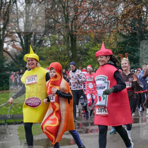 07.12.2025 - St. Pauli X-Mass-Run No. 15 Michael Burmester http://msf.ph/oto/9413701 07.12.2025 10:03:57 Laufen 3881, 5, 83, 3059, 10, 87, 3879 meine-sportfotos.de