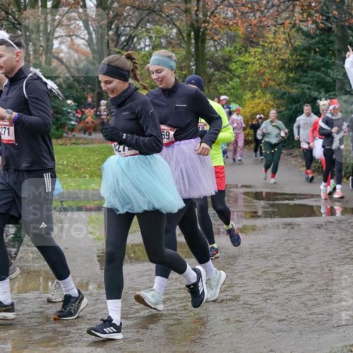 07.12.2025 - St. Pauli X-Mass-Run No. 15 Michael Burmester http://msf.ph/oto/9413702 07.12.2025 11:46:08 Laufen 4292, 69, 271, 18, 4282, 4267 meine-sportfotos.de