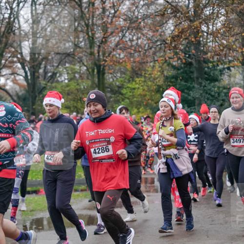 07.12.2025 - St. Pauli X-Mass-Run No. 15 Michael Burmester http://msf.ph/oto/9413748 07.12.2025 10:04:01 Laufen 897, 42, 13, 2024, 15, 4286, 3497, 420 meine-sportfotos.de