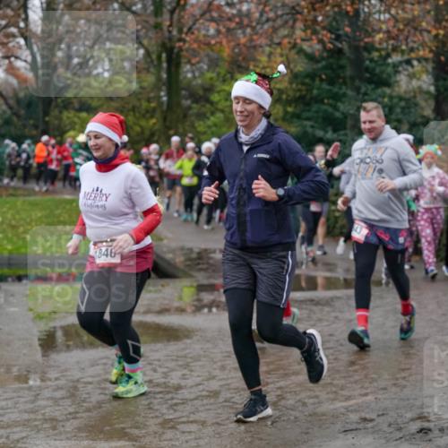 07.12.2025 - St. Pauli X-Mass-Run No. 15 Michael Burmester http://msf.ph/oto/9413788 07.12.2025 11:46:14 Laufen 846, 86, 43 meine-sportfotos.de
