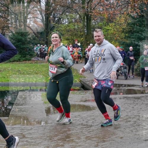 07.12.2025 - St. Pauli X-Mass-Run No. 15 Michael Burmester http://msf.ph/oto/9413803 07.12.2025 11:46:15 Laufen 2131, 3, 86, 989 meine-sportfotos.de