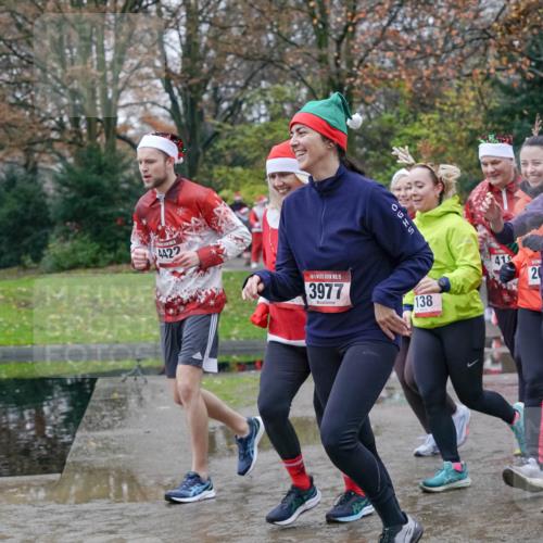 07.12.2025 - St. Pauli X-Mass-Run No. 15 Michael Burmester http://msf.ph/oto/9413932 07.12.2025 11:46:27 Laufen 4422, 15, 3977, 138, 412, 20, 140, 587 meine-sportfotos.de