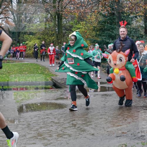 07.12.2025 - St. Pauli X-Mass-Run No. 15 Michael Burmester http://msf.ph/oto/9413963 07.12.2025 11:46:29 Laufen 1899, 3840, 3701 meine-sportfotos.de