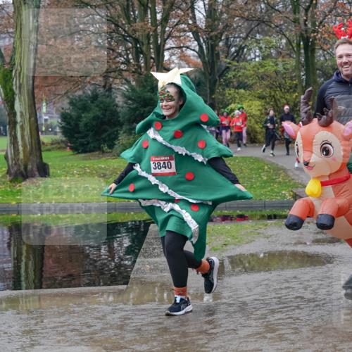 07.12.2025 - St. Pauli X-Mass-Run No. 15 Michael Burmester http://msf.ph/oto/9413984 07.12.2025 11:46:31 Laufen 3840, 41 meine-sportfotos.de