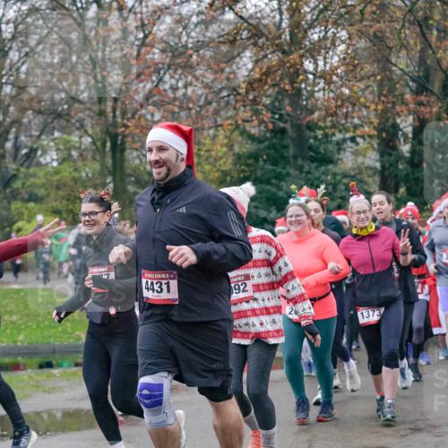 07.12.2025 - St. Pauli X-Mass-Run No. 15 Michael Burmester http://msf.ph/oto/9413995 07.12.2025 10:04:20 Laufen 15, 4431, 92, 2, 1373 meine-sportfotos.de