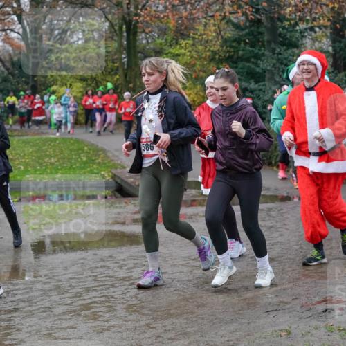07.12.2025 - St. Pauli X-Mass-Run No. 15 Michael Burmester http://msf.ph/oto/9414036 07.12.2025 11:46:35 Laufen 16, 586, 58, 1714, 471 meine-sportfotos.de