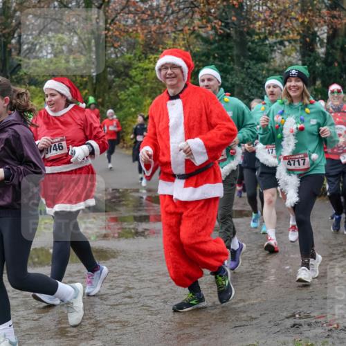 07.12.2025 - St. Pauli X-Mass-Run No. 15 Michael Burmester http://msf.ph/oto/9414048 07.12.2025 11:46:36 Laufen 596, 746, 47, 4717, 3460, 4714 meine-sportfotos.de