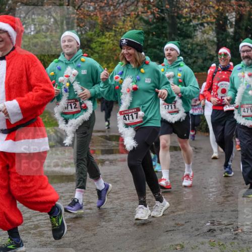07.12.2025 - St. Pauli X-Mass-Run No. 15 Michael Burmester http://msf.ph/oto/9414054 07.12.2025 11:46:36 Laufen 712, 15, 4717, 4711, 3460, 4714 meine-sportfotos.de