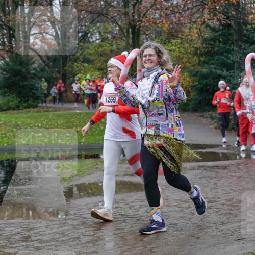 07.12.2025 - St. Pauli X-Mass-Run No. 15 Michael Burmester http://msf.ph/oto/9414093 07.12.2025 11:46:39 Laufen 2274, 1269, 4308, 1270, 4288 meine-sportfotos.de