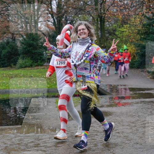 07.12.2025 - St. Pauli X-Mass-Run No. 15 Michael Burmester http://msf.ph/oto/9414103 07.12.2025 11:46:40 Laufen 1269, 1270 meine-sportfotos.de
