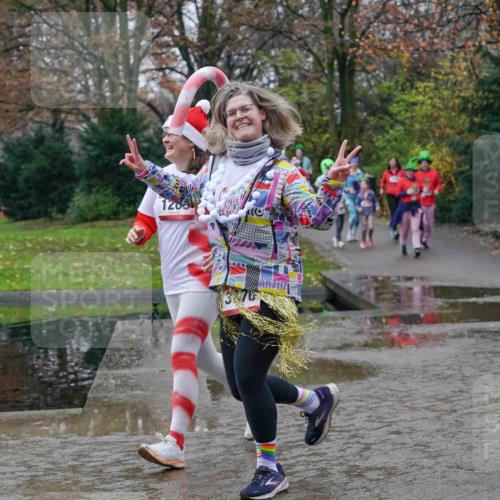 07.12.2025 - St. Pauli X-Mass-Run No. 15 Michael Burmester http://msf.ph/oto/9414105 07.12.2025 11:46:40 Laufen 1270 meine-sportfotos.de