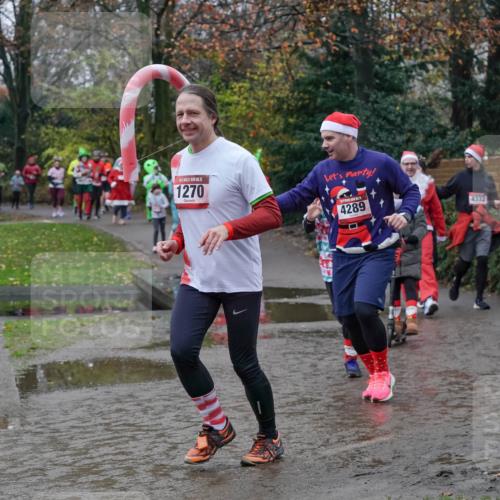 07.12.2025 - St. Pauli X-Mass-Run No. 15 Michael Burmester http://msf.ph/oto/9414112 07.12.2025 11:46:40 Laufen 1270, 4289, 4332, 4288 meine-sportfotos.de