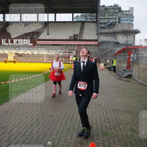 07.12.2025 - St. Pauli X-Mass-Run No. 15 Fabian Wolf http://msf.ph/oto/9414188 07.12.2025 11:21:45 Ziel 1549, 1902, 1907, 1939, 2033, 2197, 2473, 2474 meine-sportfotos.de