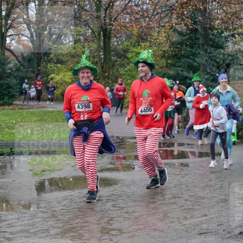 07.12.2025 - St. Pauli X-Mass-Run No. 15 Michael Burmester http://msf.ph/oto/9414205 07.12.2025 11:46:49 Laufen 4398, 4400, 270 meine-sportfotos.de