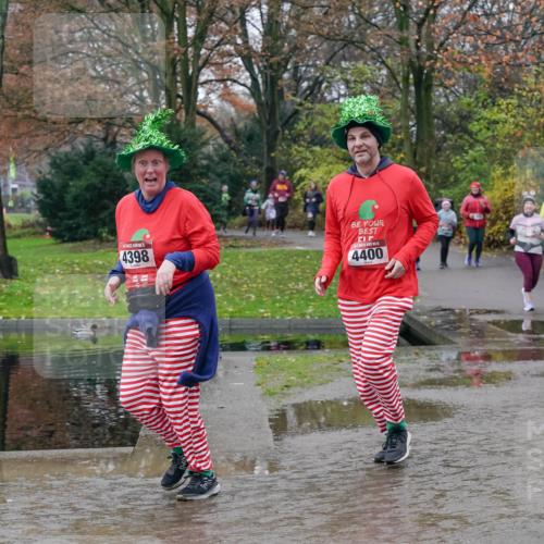 07.12.2025 - St. Pauli X-Mass-Run No. 15 Michael Burmester http://msf.ph/oto/9414212 07.12.2025 11:46:50 Laufen 4398, 4400, 279 meine-sportfotos.de