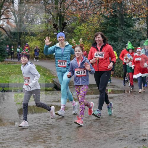 07.12.2025 - St. Pauli X-Mass-Run No. 15 Michael Burmester http://msf.ph/oto/9414227 07.12.2025 11:46:51 Laufen 5, 279, 4278, 4270, 4268, 2273 meine-sportfotos.de